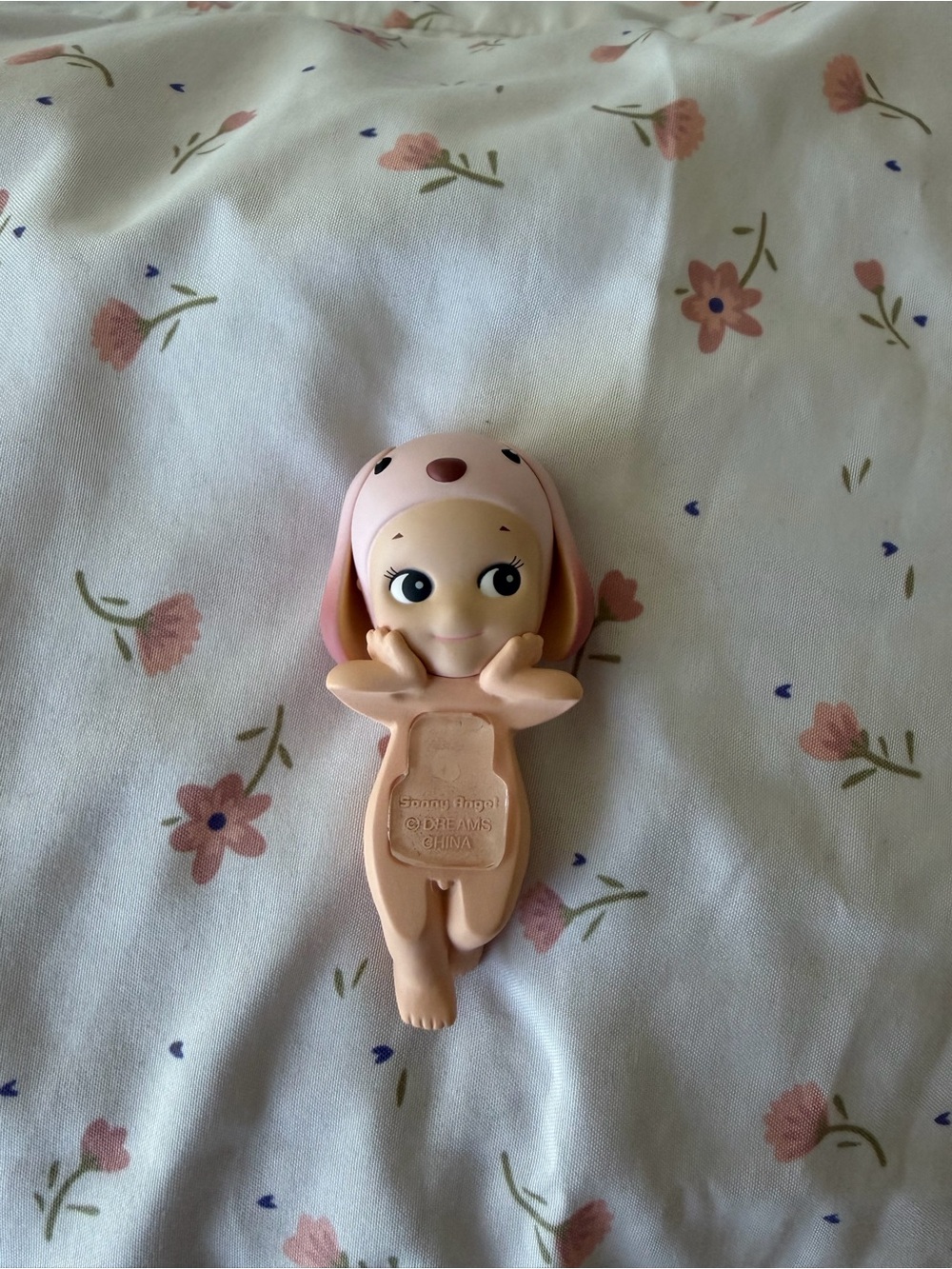 Sonny Angel - Lop Ear Rabbit Hipper